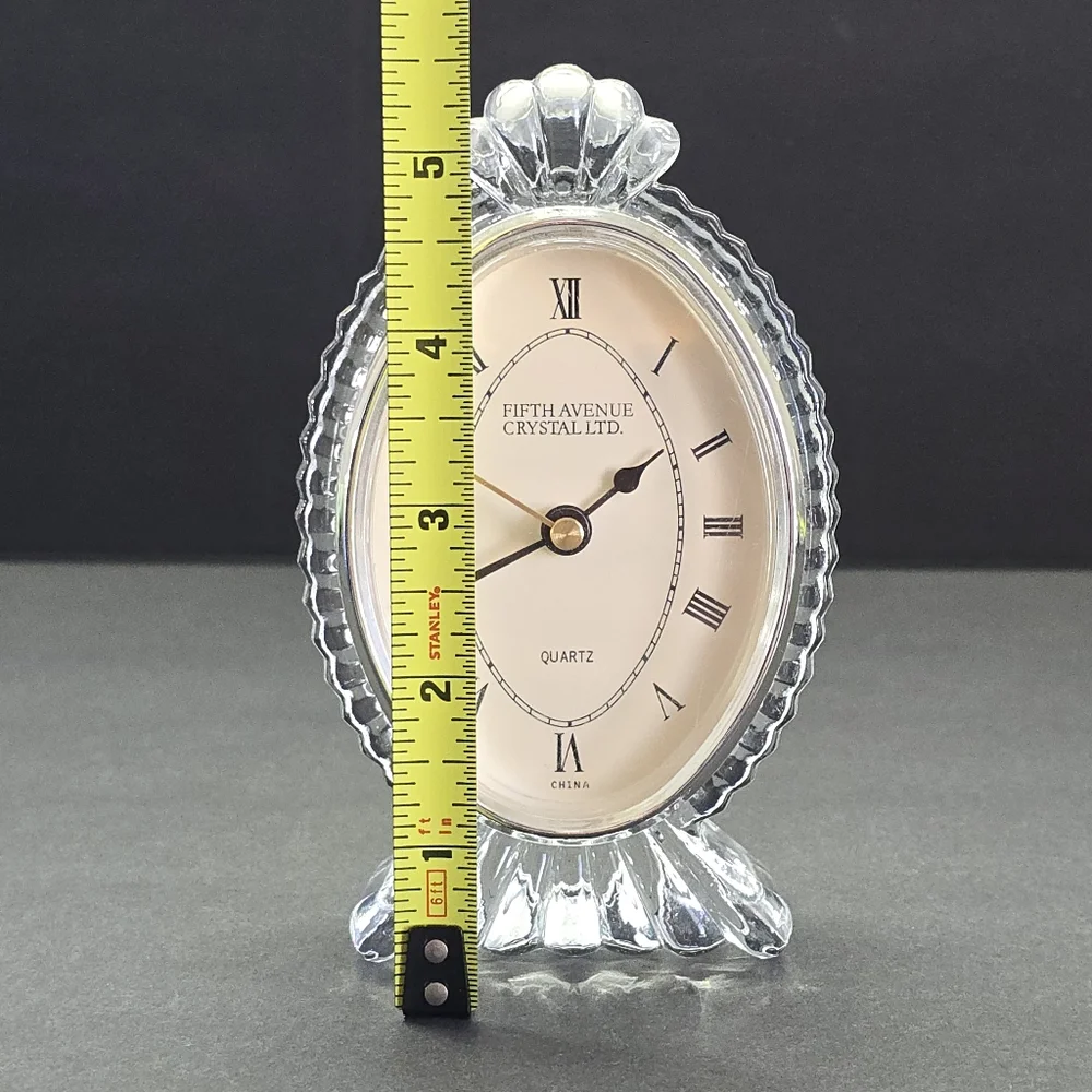 VTG Fifth Avenue Crystal LTD Clock Desk Shelf Mantle Quartz Oval.